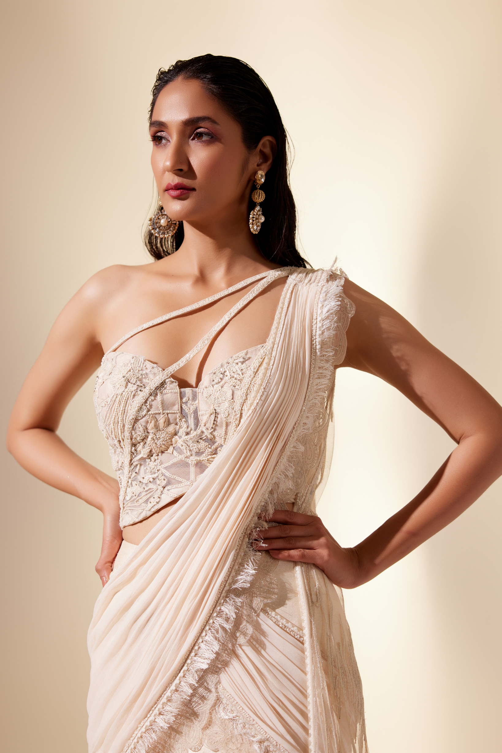 Moonbeam ivory saree (ivory saree)